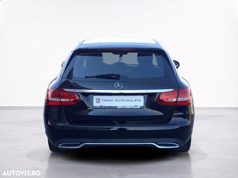 Mercedes-Benz C - 6