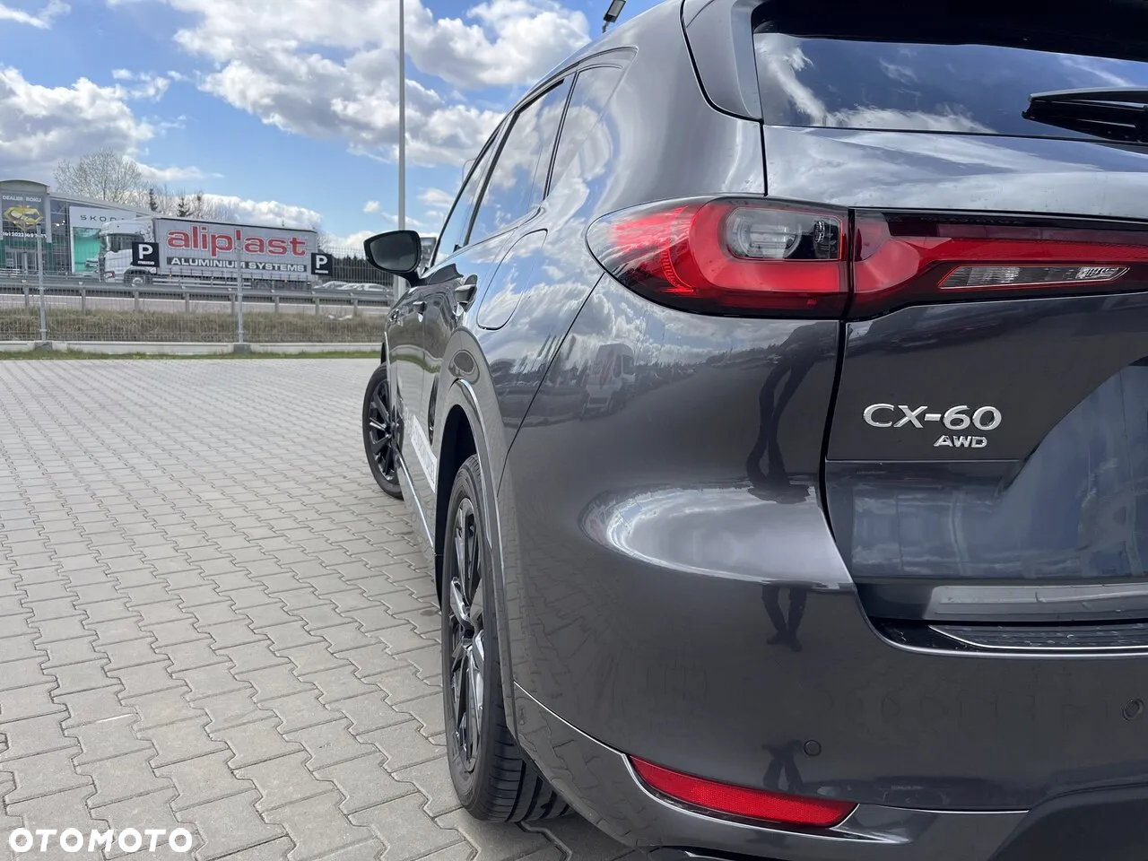Mazda CX-60 - 11