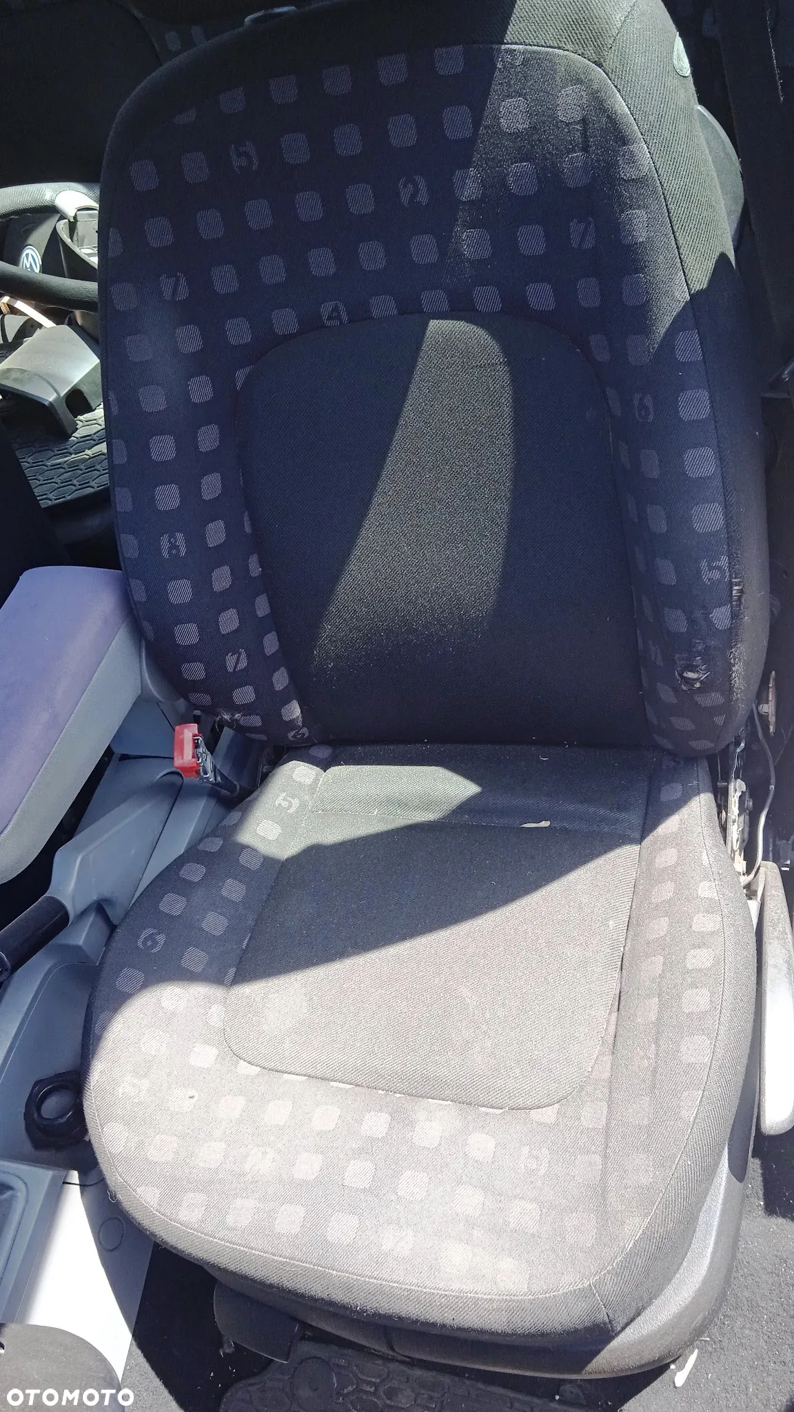 Na części Volkswagen New Beetle 1.9 D 9C ALH EGR 2R2R LD7X zderzak błotnik maska klapa bagażnika drzwi szyba fotel kanapa - 8