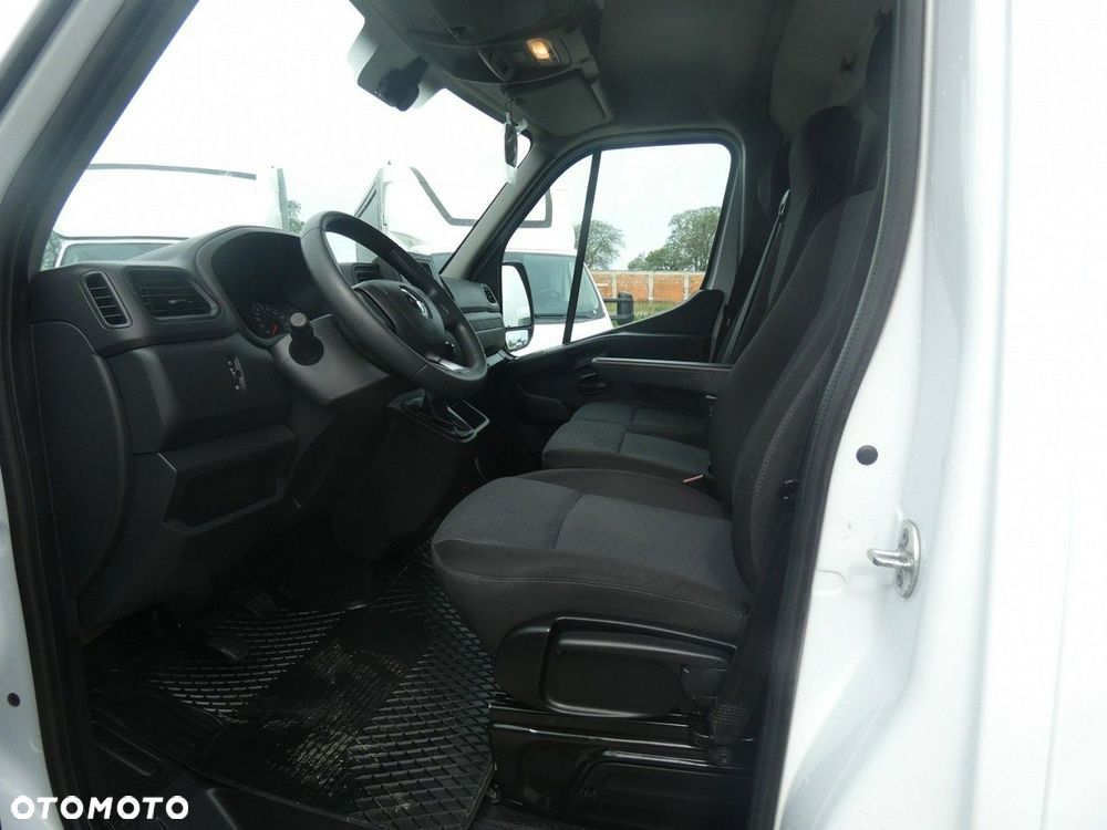Renault Master - 3