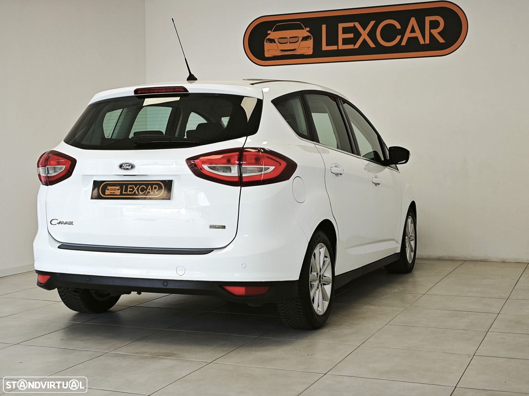 Ford C-Max 1.0 Ecoboost S&S Titanium - 24