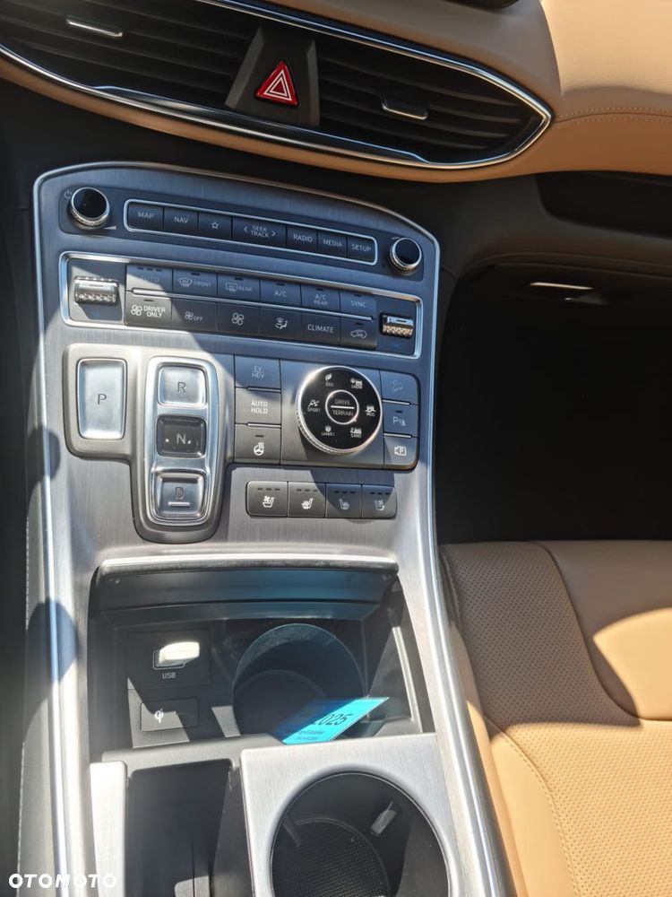 Hyundai Santa Fe 1.6 Plugin-Hybrid 4WD Prime - 17