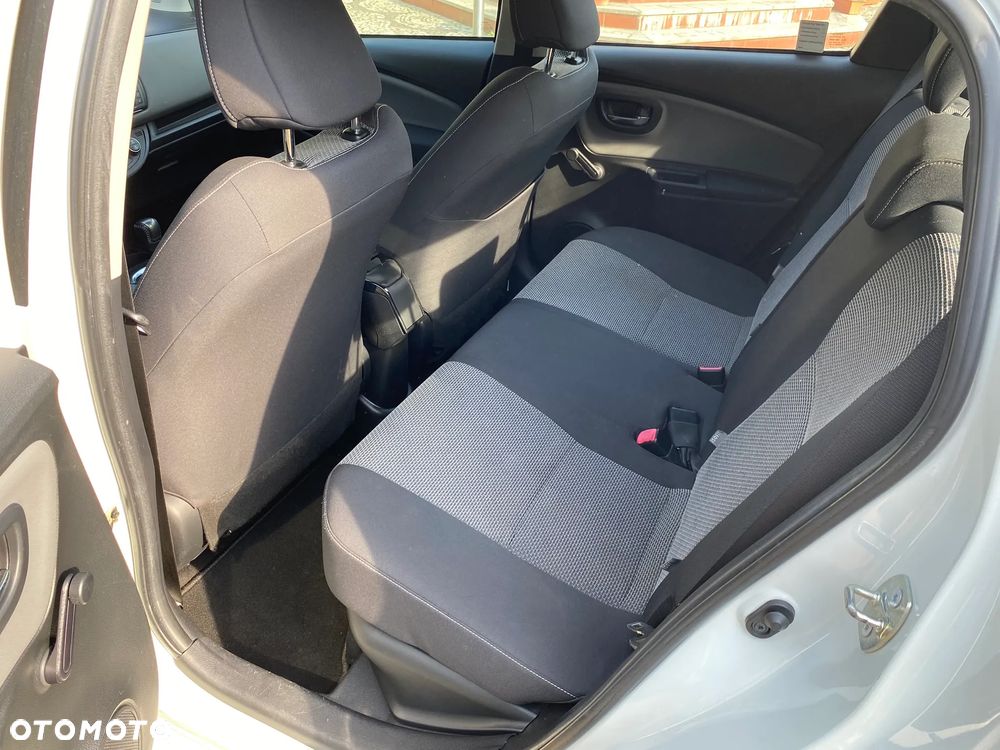 Toyota Yaris 1.5 VVT-i - 13