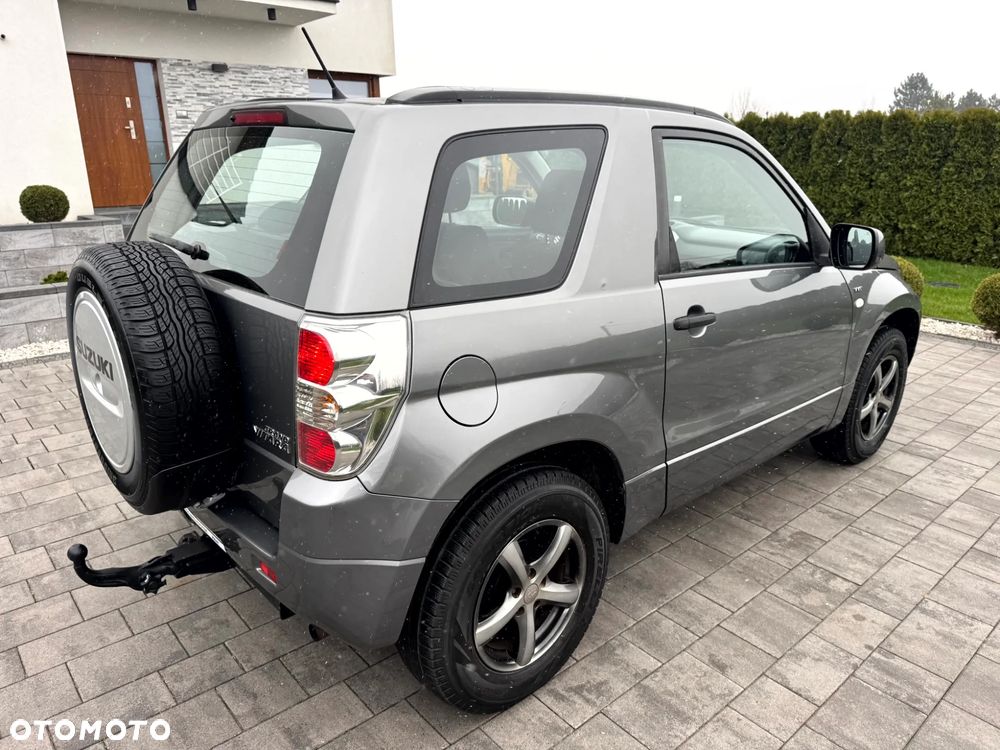 Suzuki Grand Vitara 1.6 - 4