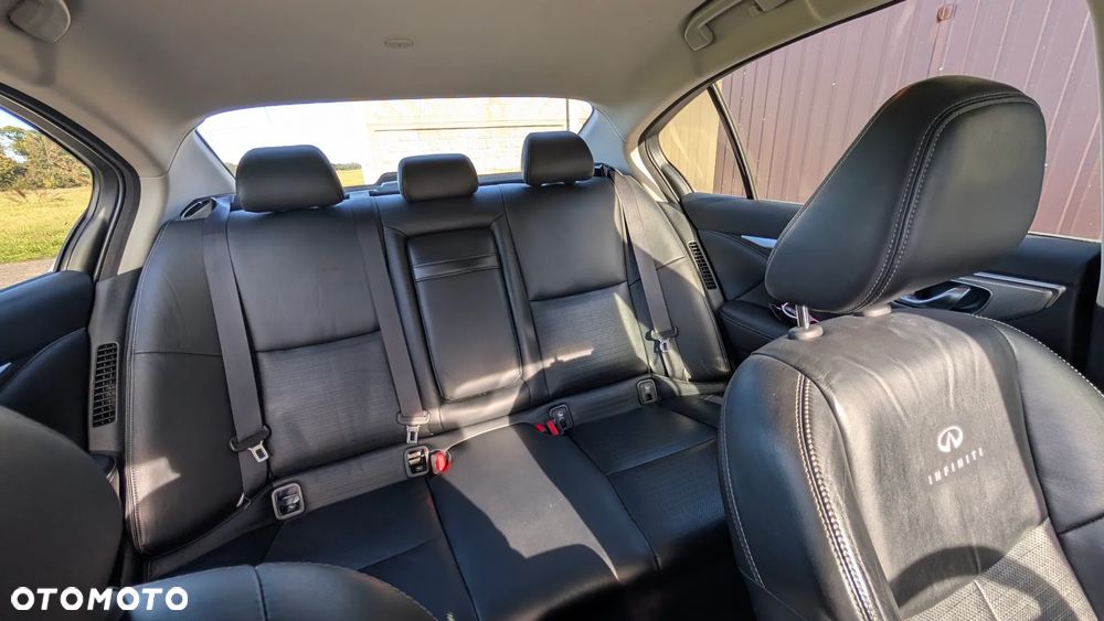 Infiniti Q50 Q50S Hybrid Sport Tech AWD - 27