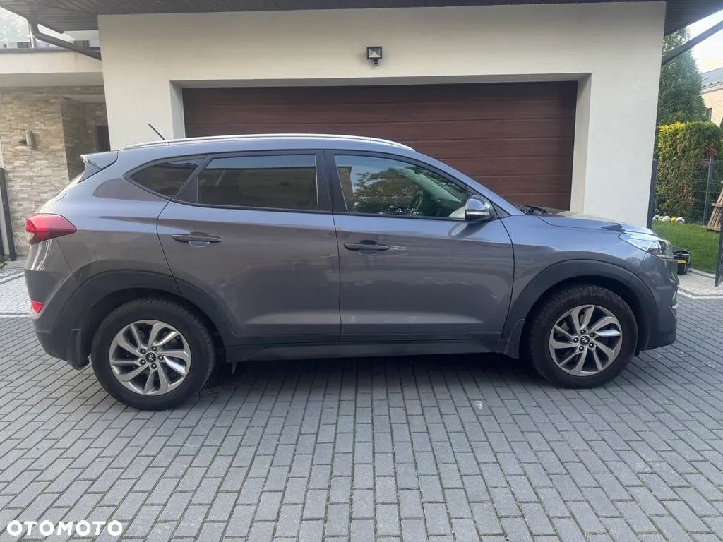 Hyundai Tucson - 1