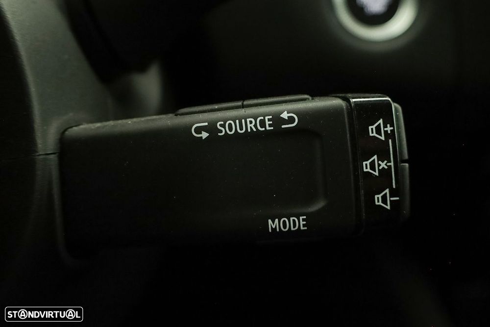 Renault Captur 1.0 TCe Techno Bi-Fuel - 19