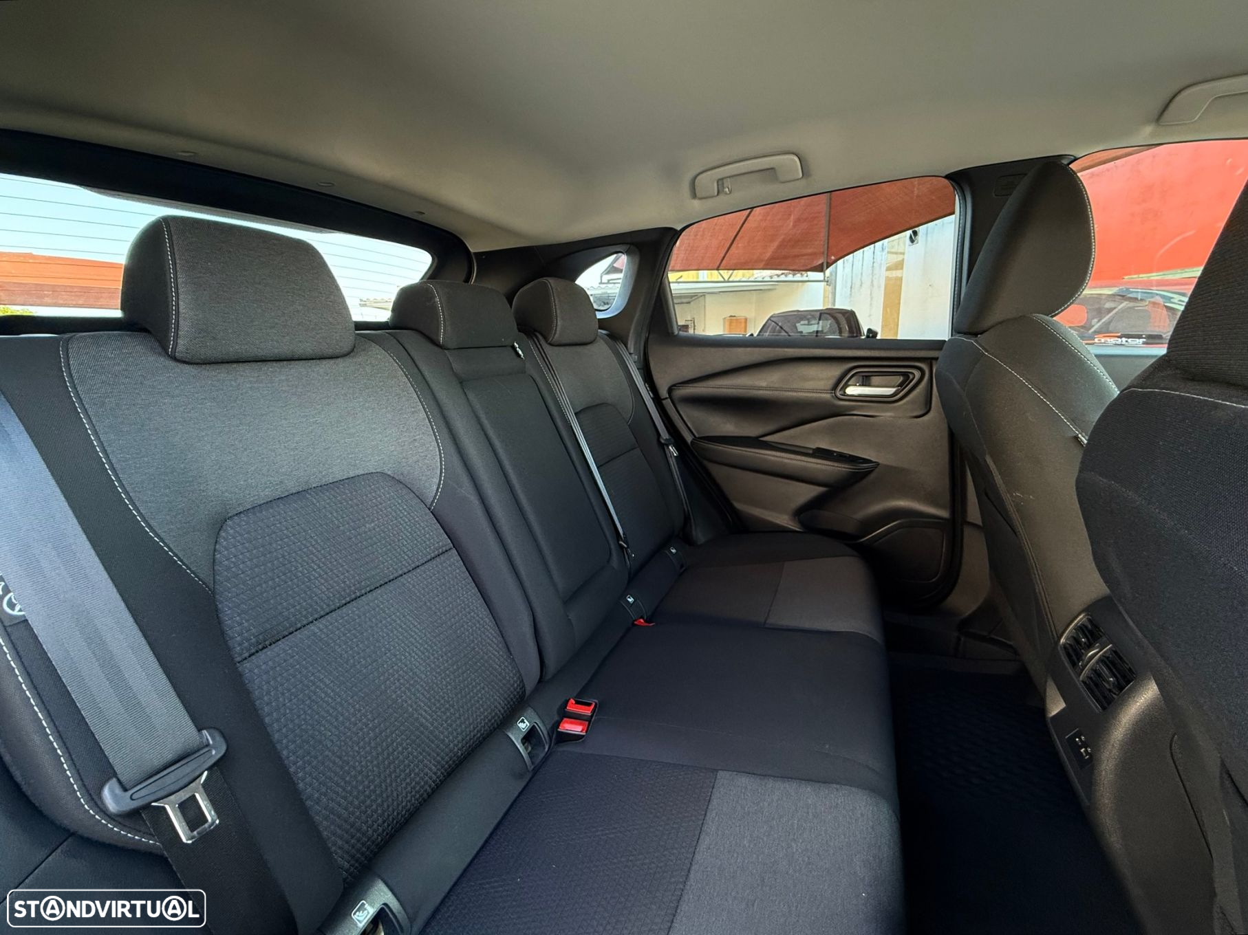 Nissan Qashqai 1.3 DIG-T N-Connecta LED - 8