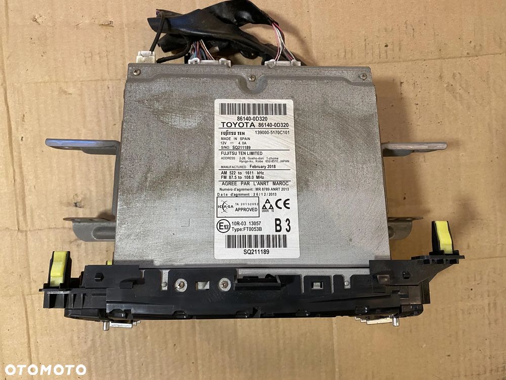 Radio nawigacja Toyota Yaris III lift 2018r. OE - 3