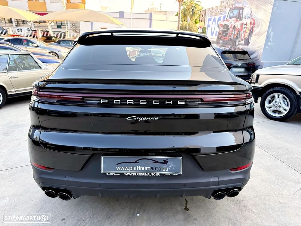 Porsche Cayenne Coupé E-Hybrid - 4