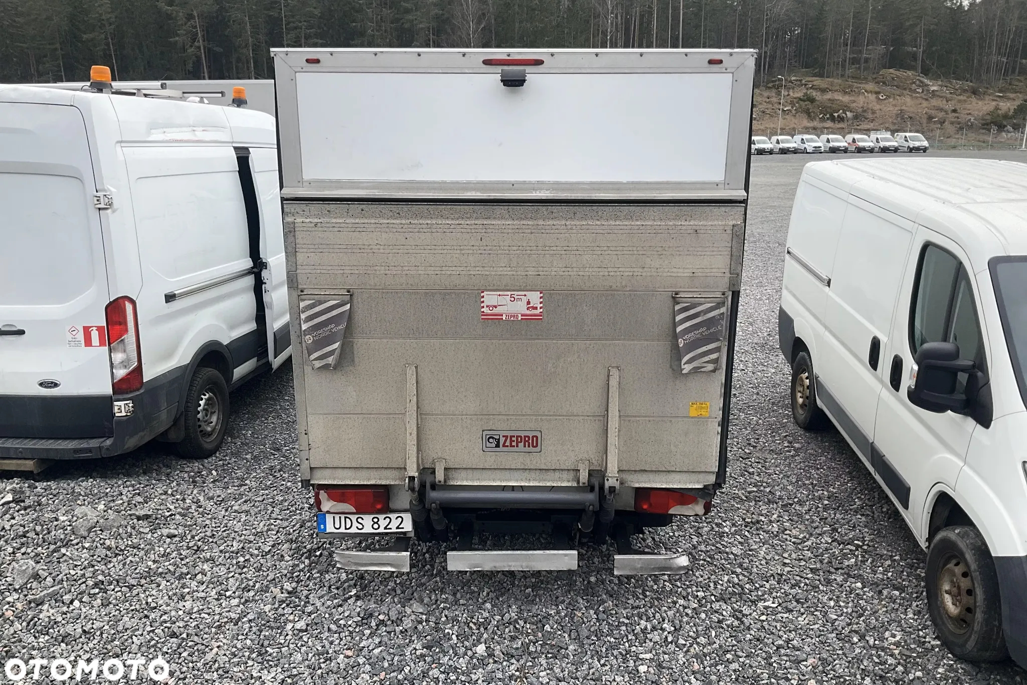 Mercedes-Benz SPRINTER - 4