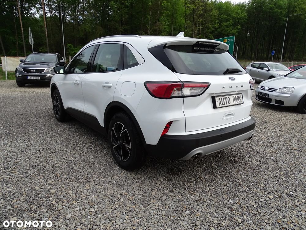 Ford Kuga - 6