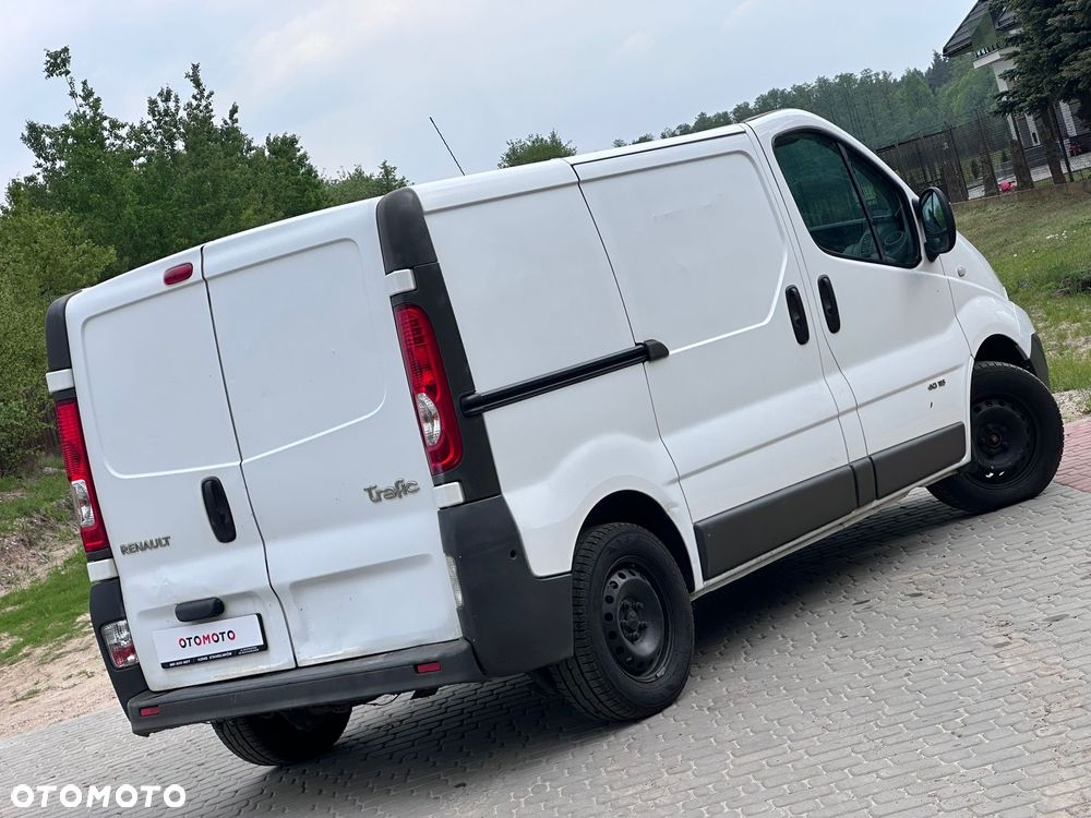 Renault trafic - 10