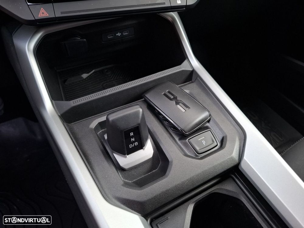 Dacia Bigster 1.8 Hybrid Journey - 18