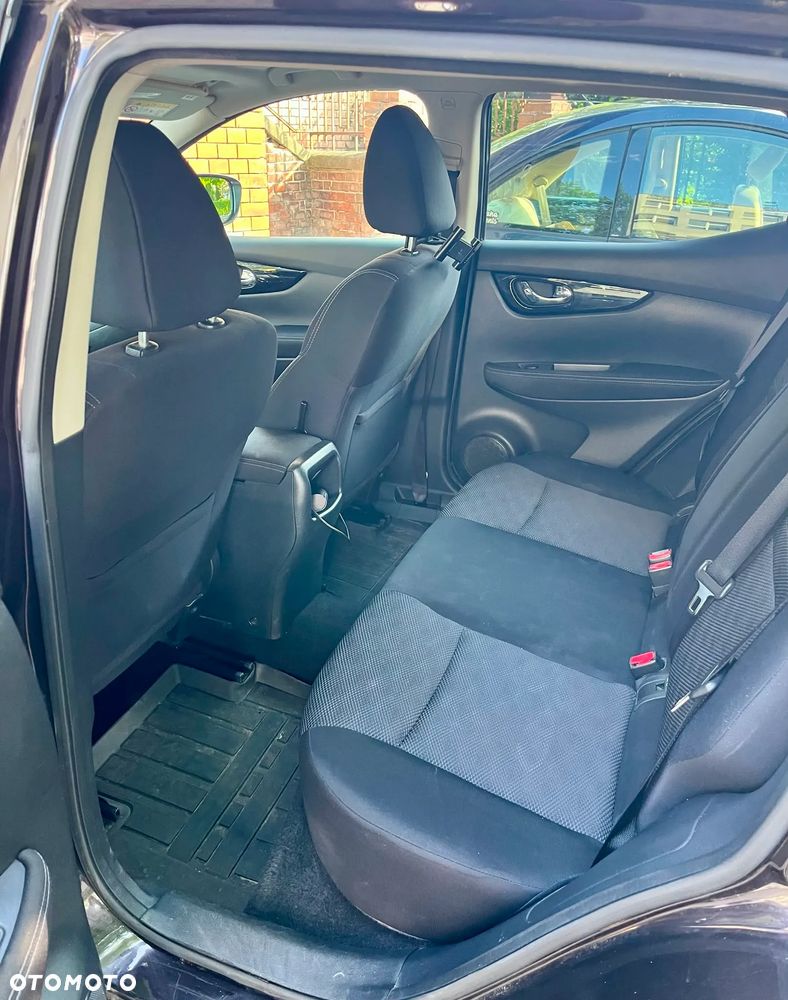 Nissan Qashqai 1.6 DIG-T N-Connecta - 12