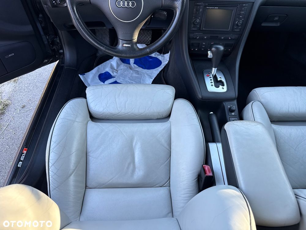 Audi RS6 4.2 Quattro Tiptr - 27