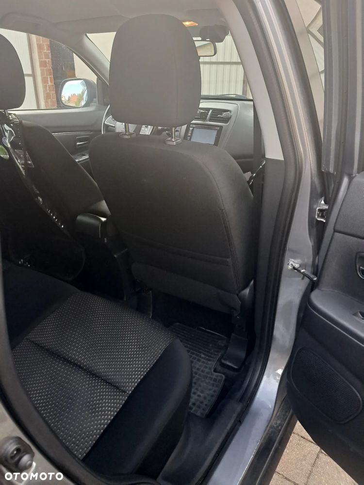 Mitsubishi ASX 1.6 Invite - 15