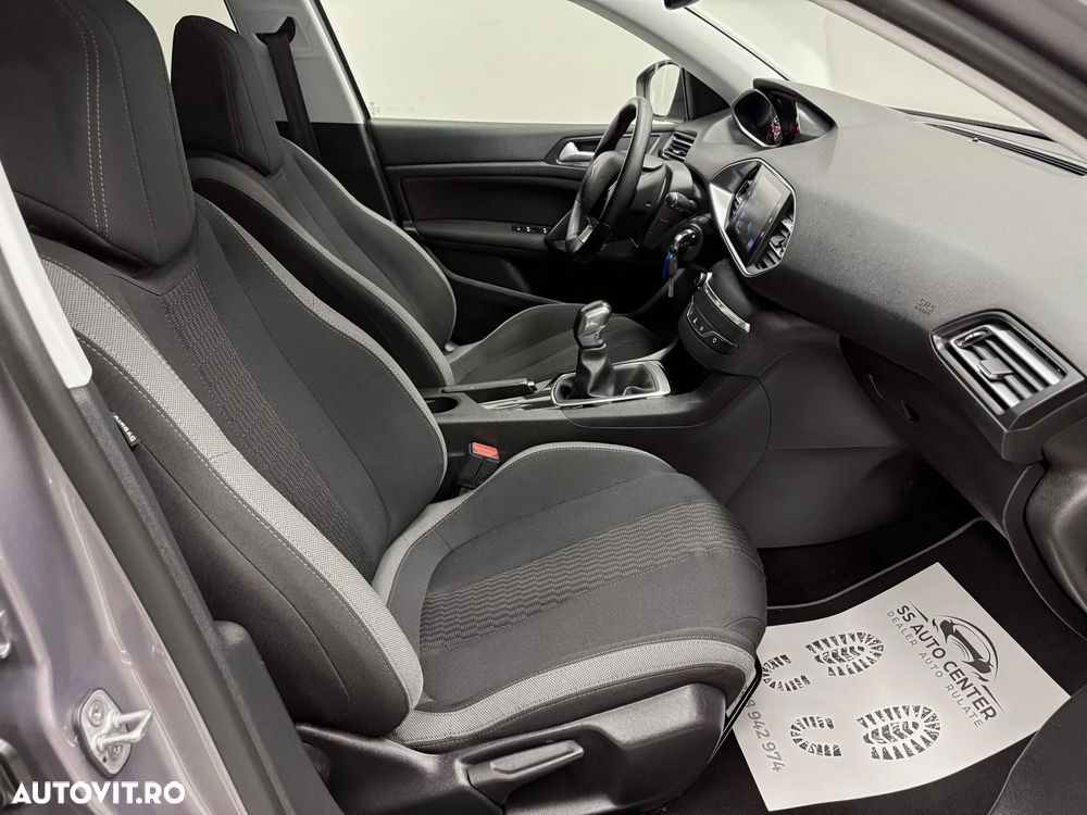 Peugeot 308 PureTech 110 Stop & Start Style - 14