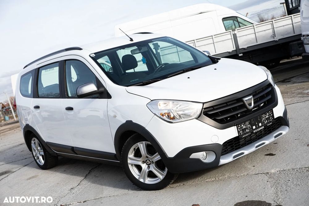 Dacia Lodgy dCi 110 Stepway Celebration - 2