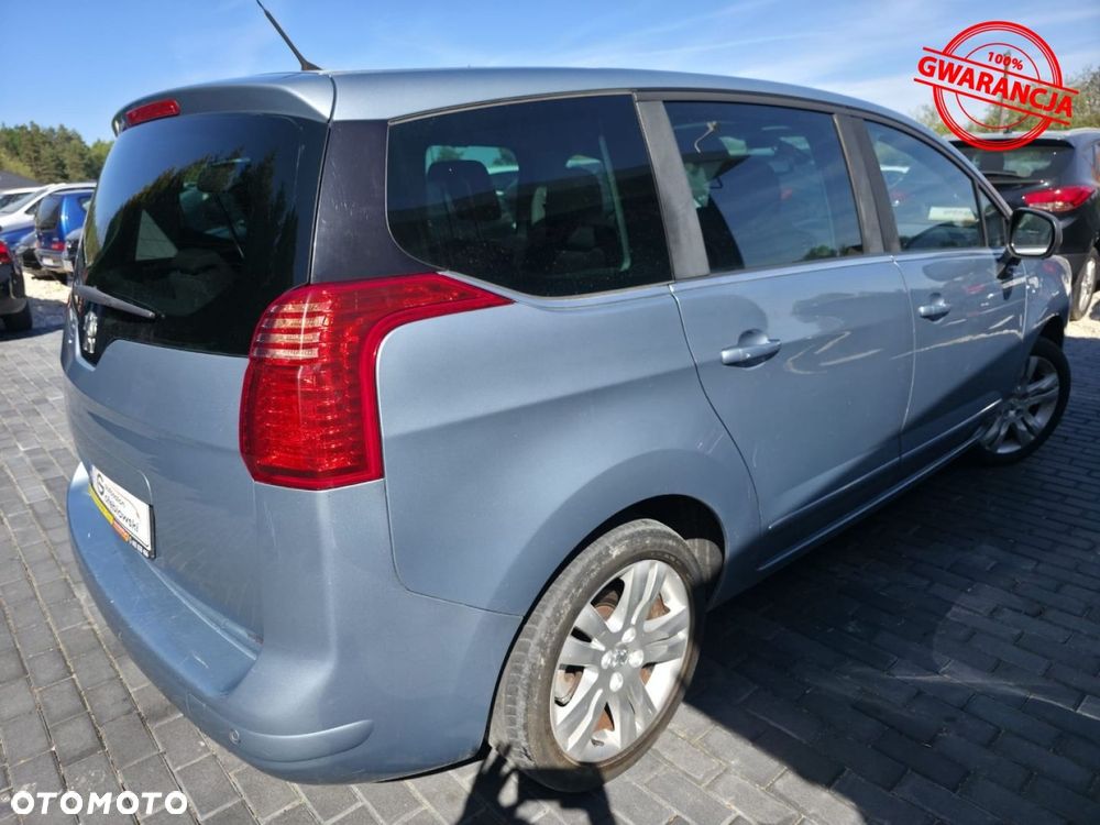 Peugeot 5008 - 11