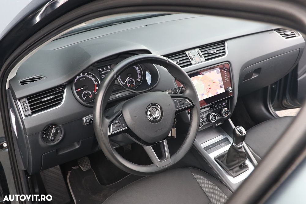 Skoda Octavia 2.0 TDI Drive - 27
