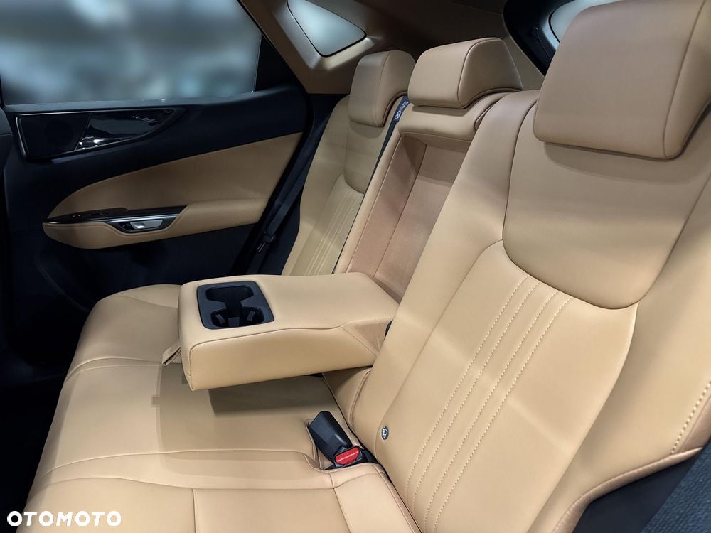 Lexus NX 350h Prestige AWD - 9