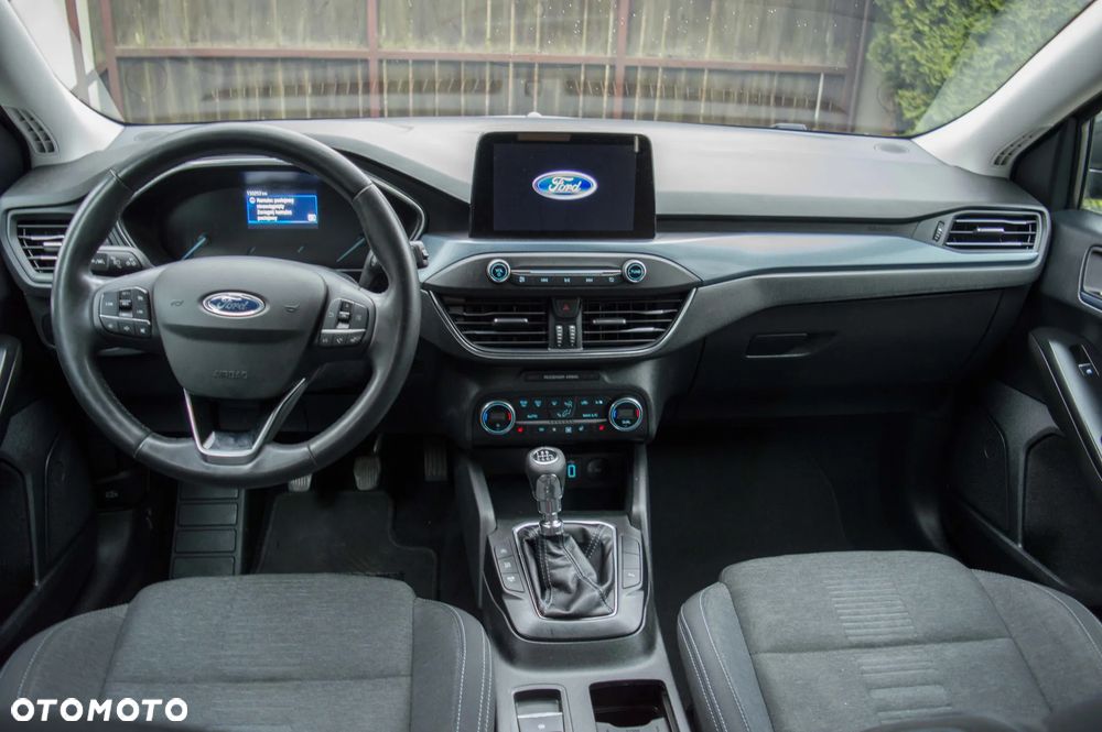 Ford Focus 1.0 EcoBoost Hybrid ACTIVE X - 17