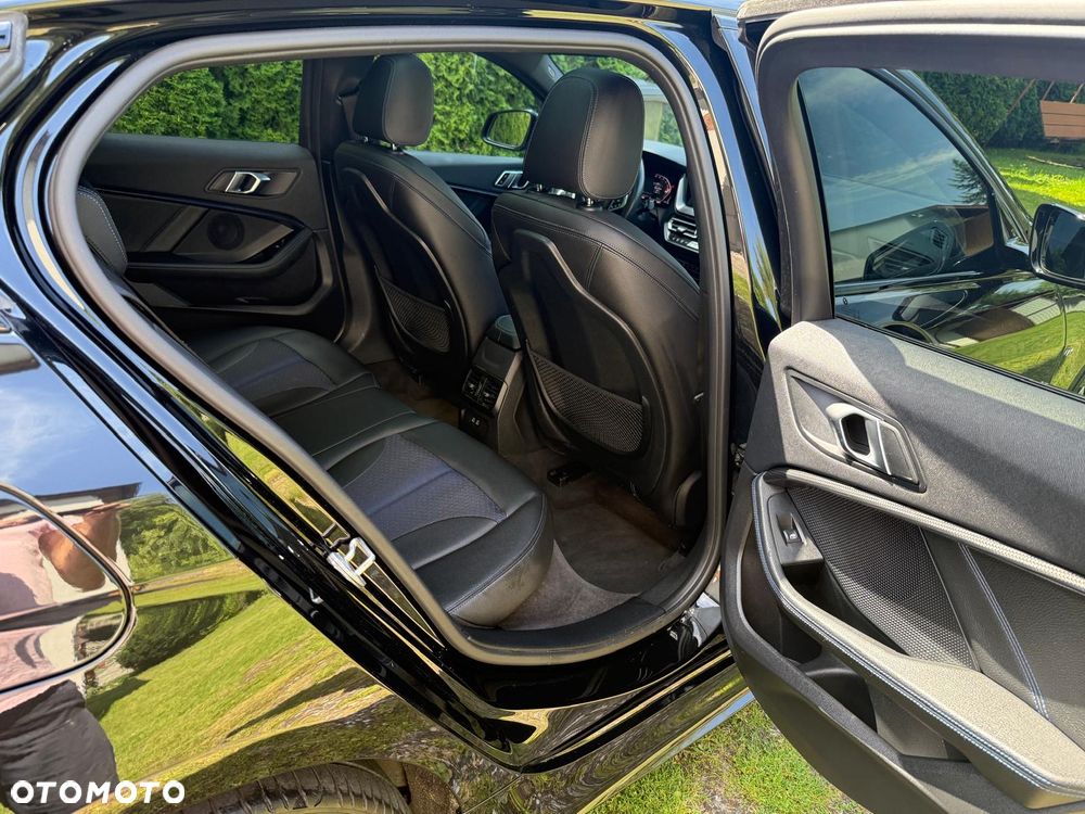 BMW Seria 1 - 16