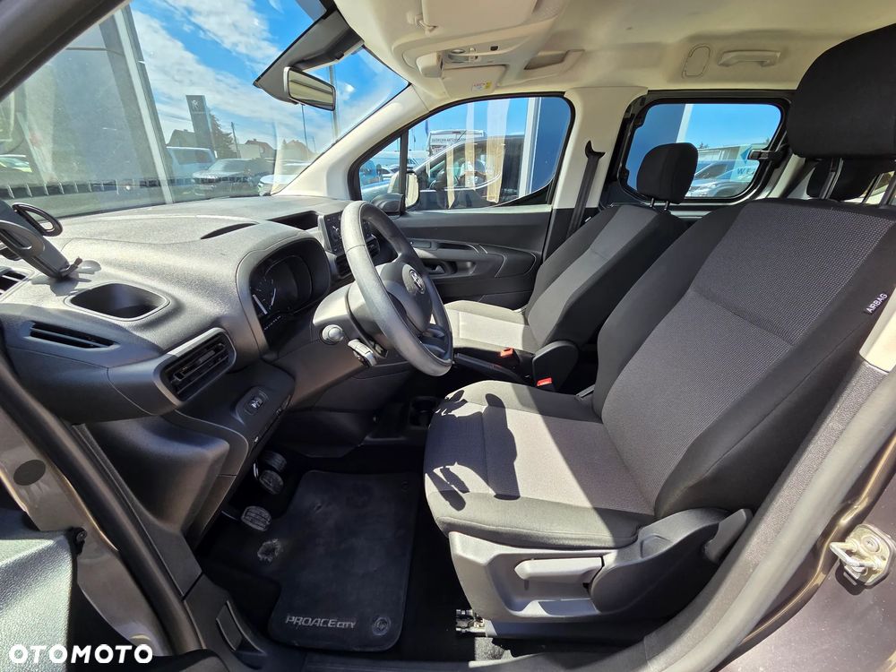 Toyota Proace City Verso 1.2 D-4T Business - 12