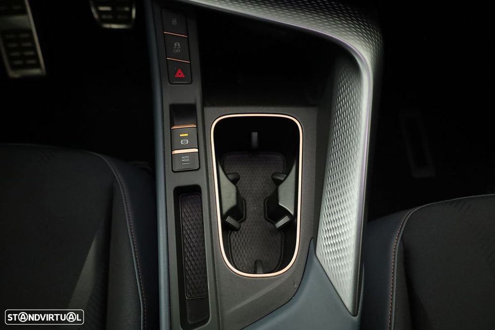Cupra Terramar 1.5 e-Hybrid DSG - 14