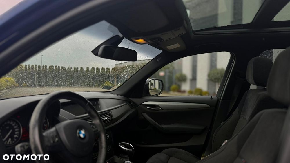 BMW X1 xDrive28i - 14