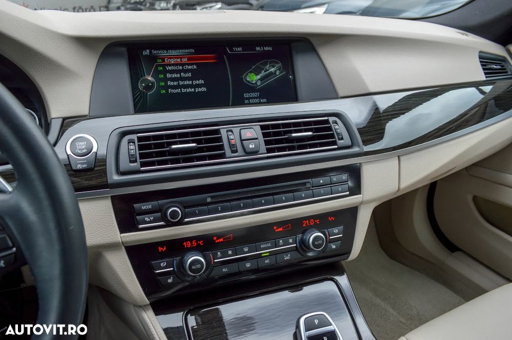 BMW Seria 5 520d Aut. Luxury Line - 18