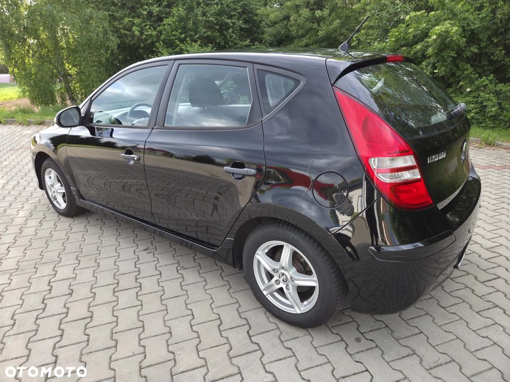 Hyundai i30 1.4 FIFA WM Edition - 10