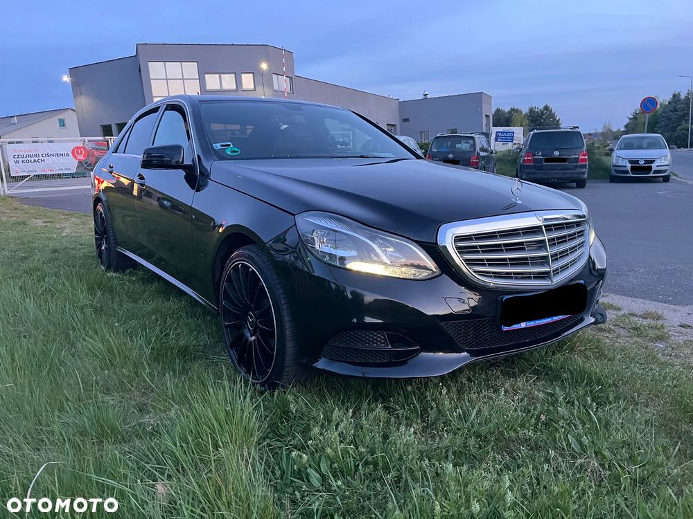 Mercedes-Benz Klasa E 220 BlueTEC 4Matic 7G-TRONIC - 7
