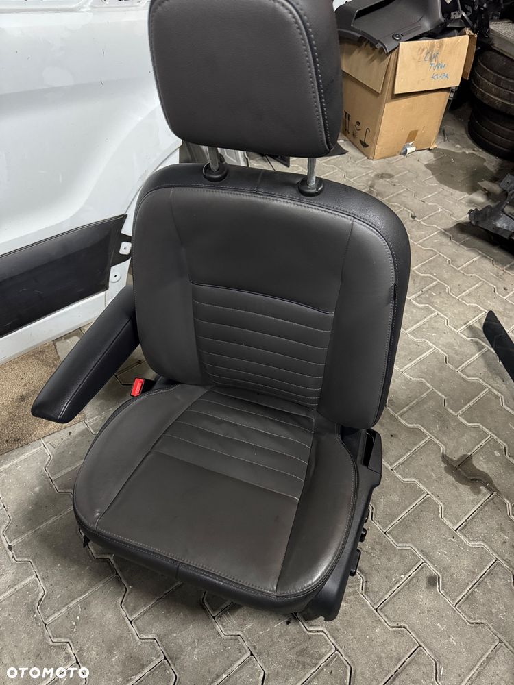 Fotel Kierowcy Skórzany Ford transit Turneo custom Lift