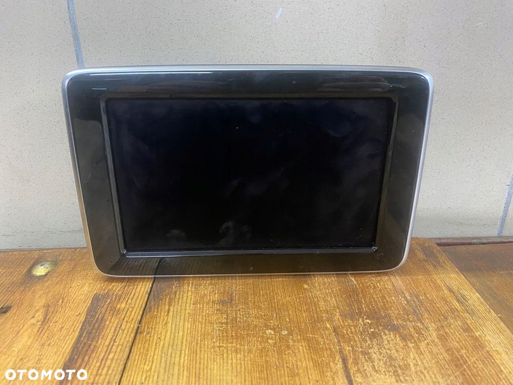 MERCEDES 246 117 176 monitor A 2469007314 - 1