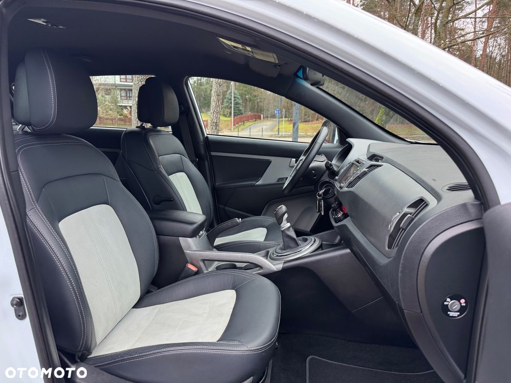 Kia Sportage 1.7 CRDI 2WD Spirit - 25