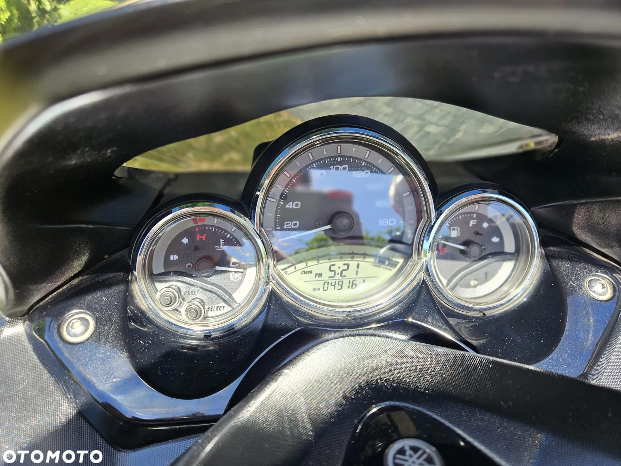 Yamaha Tmax - 8