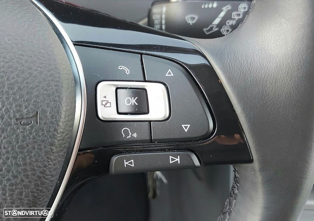 VW Golf 1.6 TDi GPS Edition - 40