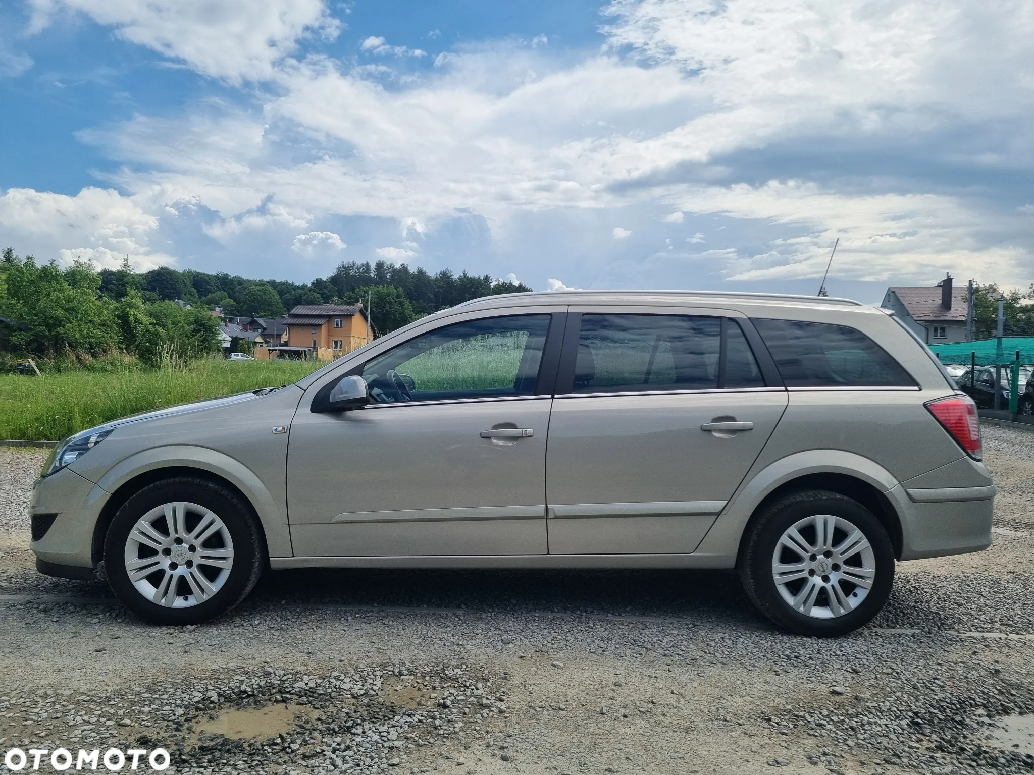 Opel Astra 1.6 Caravan Cosmo - 4