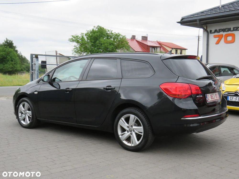 Opel Astra 1.7 CDTI DPF ecoFLEX TourerStart/Stop 105g Sport - 16