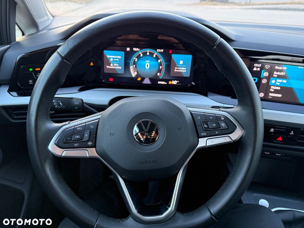 Volkswagen Golf 1.0 TSI (BlueMotion Technology) Comfortline - 23
