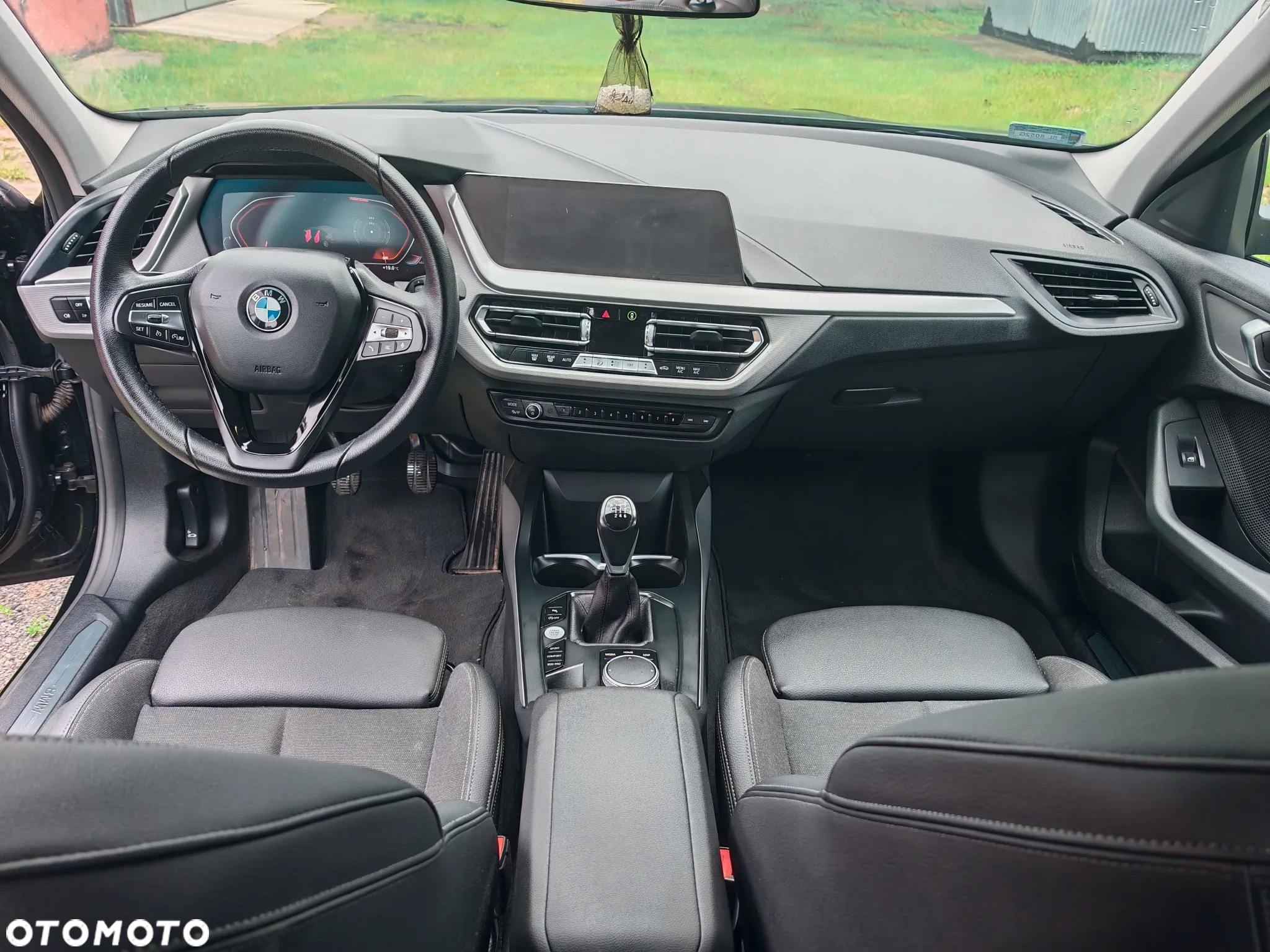 BMW Seria 1 118i Advantage - 13