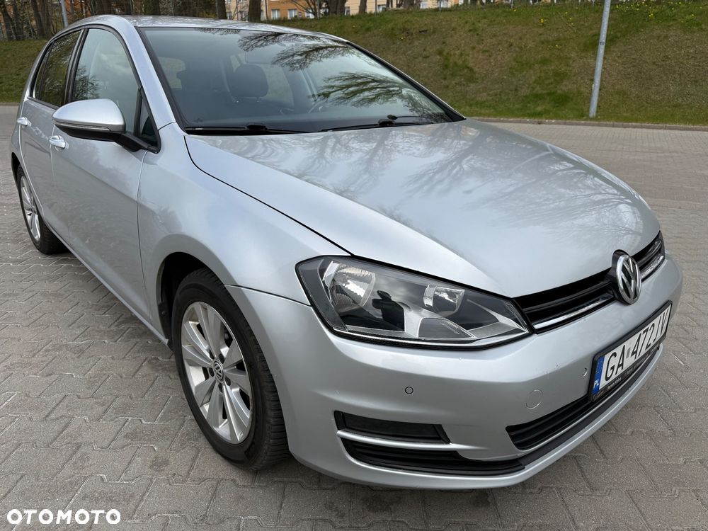 Volkswagen Golf 1.6 TDI BlueMotion Comfortline - 2