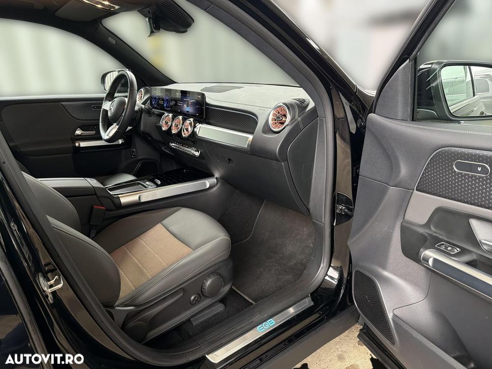 Mercedes-Benz EQB 250+ - 16