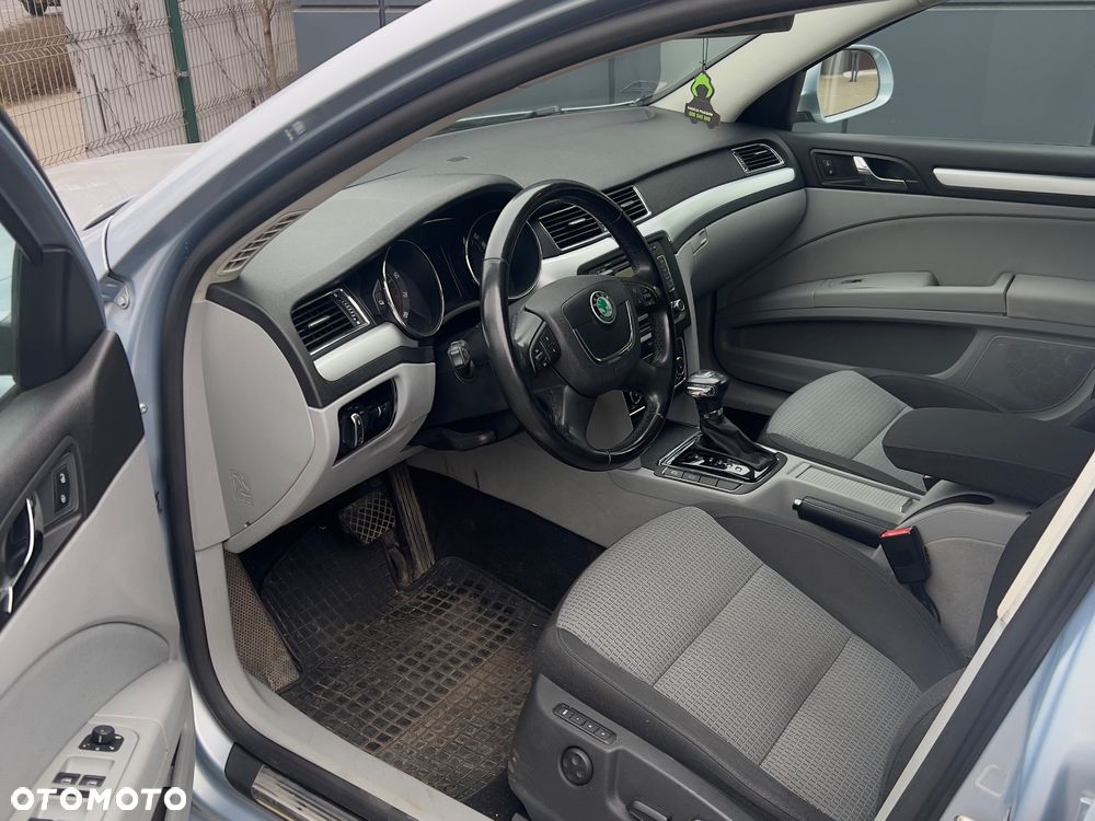 Skoda Superb - 11