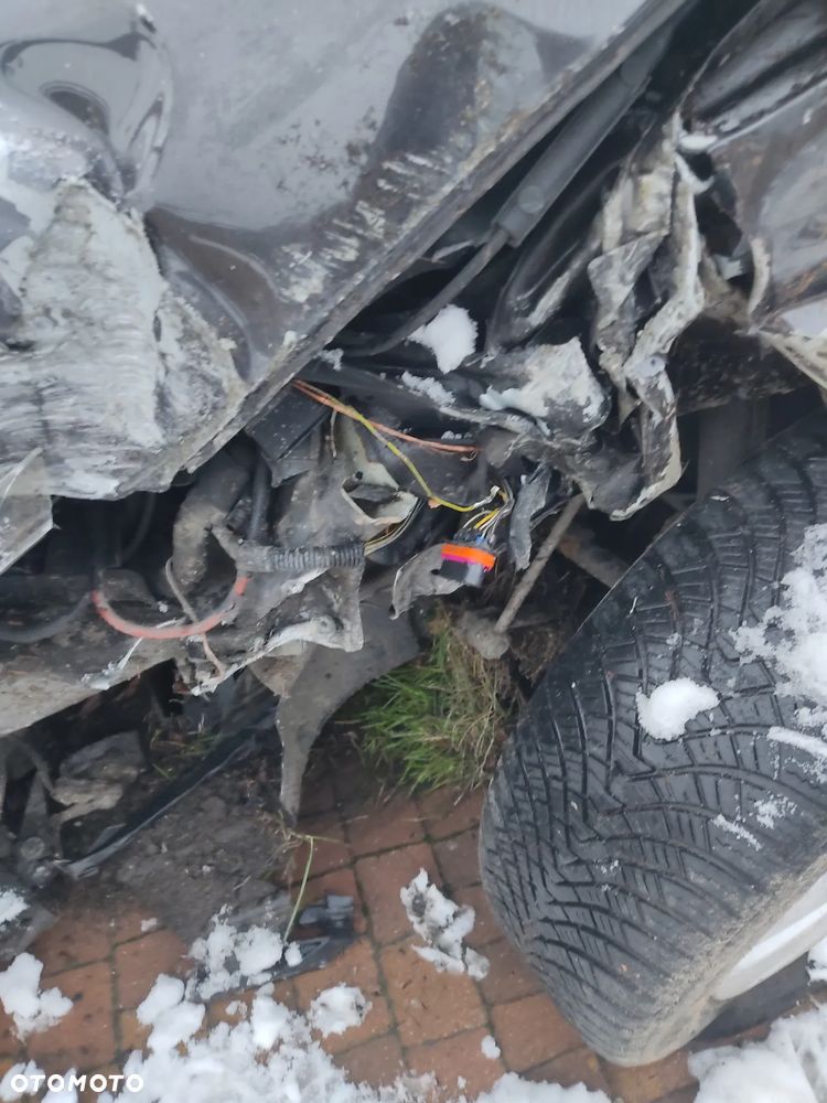 Audi A3 Sportback 1.6 FSI Ambiente - 8