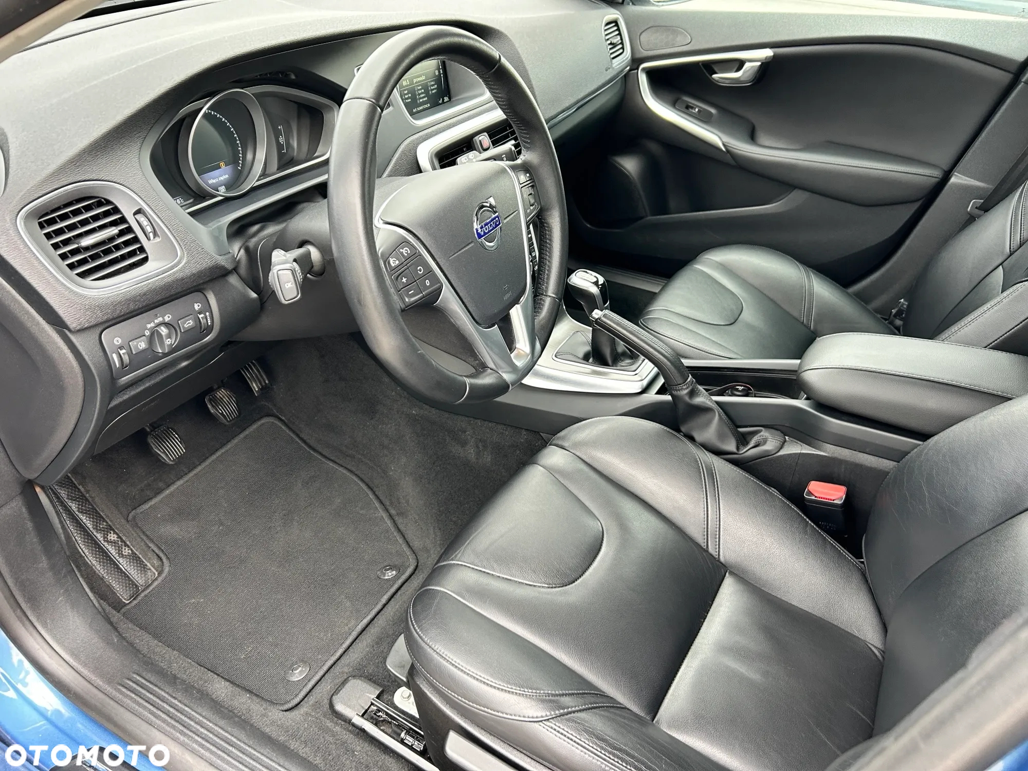 Volvo V40 D2 Drive-E Summum - 19