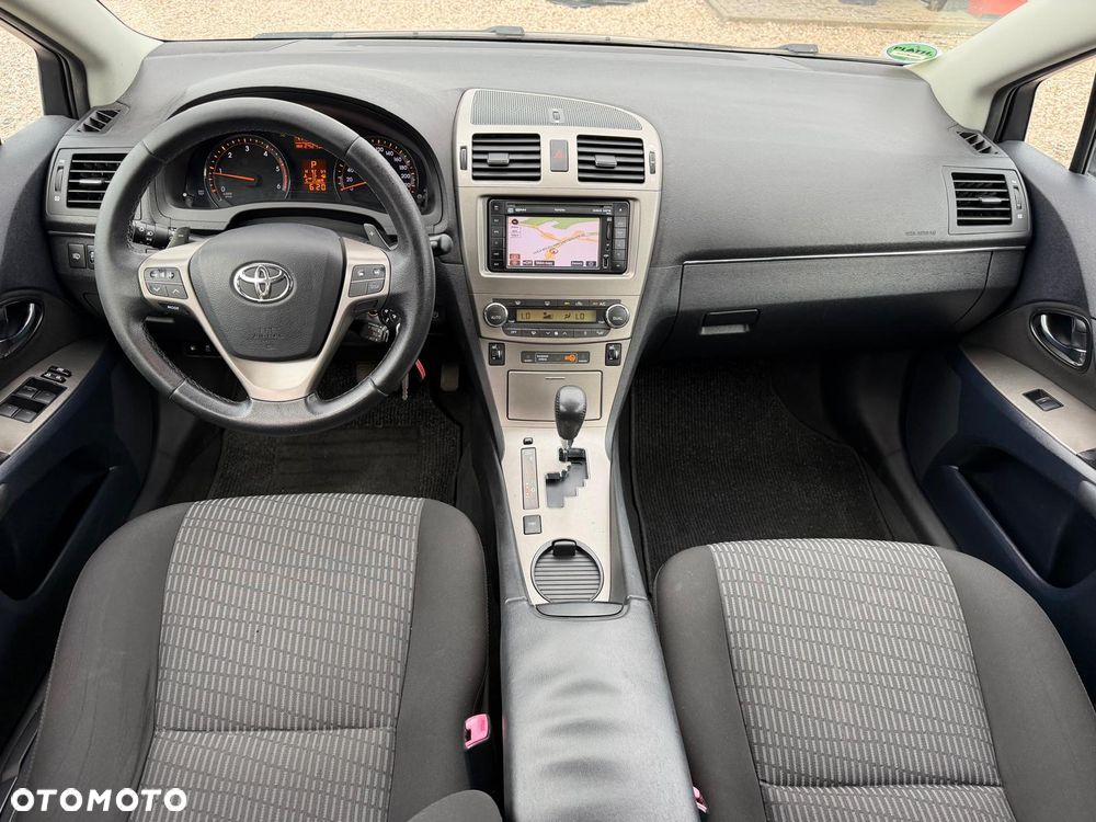 Toyota Avensis 2.2 D-4D Automatik Comfort - 6