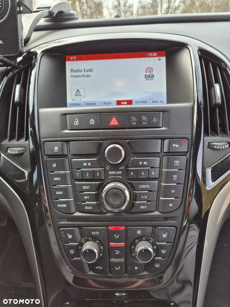 Opel Astra 2.0 CDTI DPF SportsTourer Exklusiv - 21